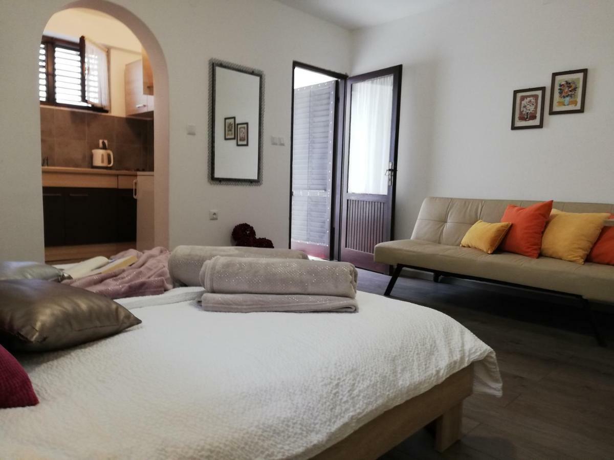 Apartments 4U Omišalj Extérieur photo
